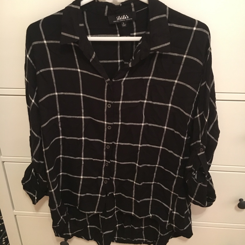 Lulus black checkered shirt